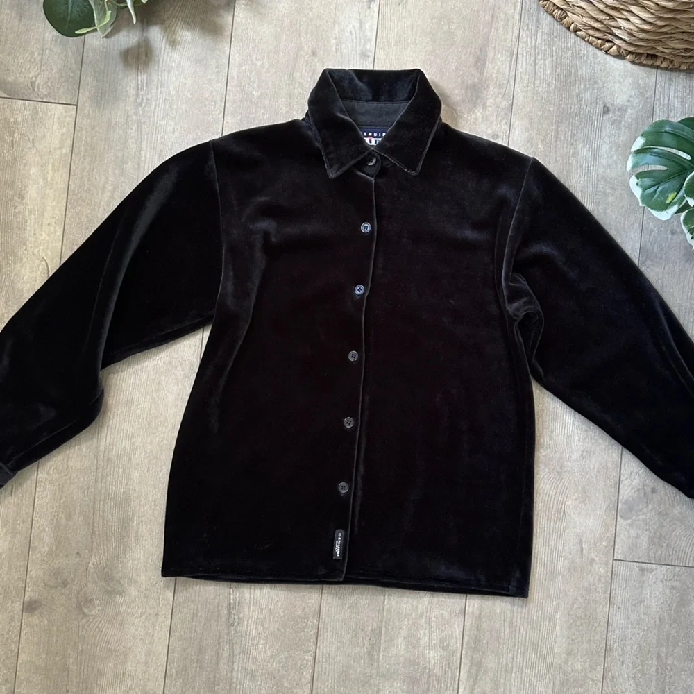 Vintage 90s Oshkosh B’Gosh Genuine Girls Luxurious Black Velvet Button Up Shirt